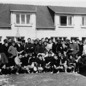 Centre Nautique de l'Ile-Tudy vers 1970 en lieu et place de l'ancienne usine Divanac'h